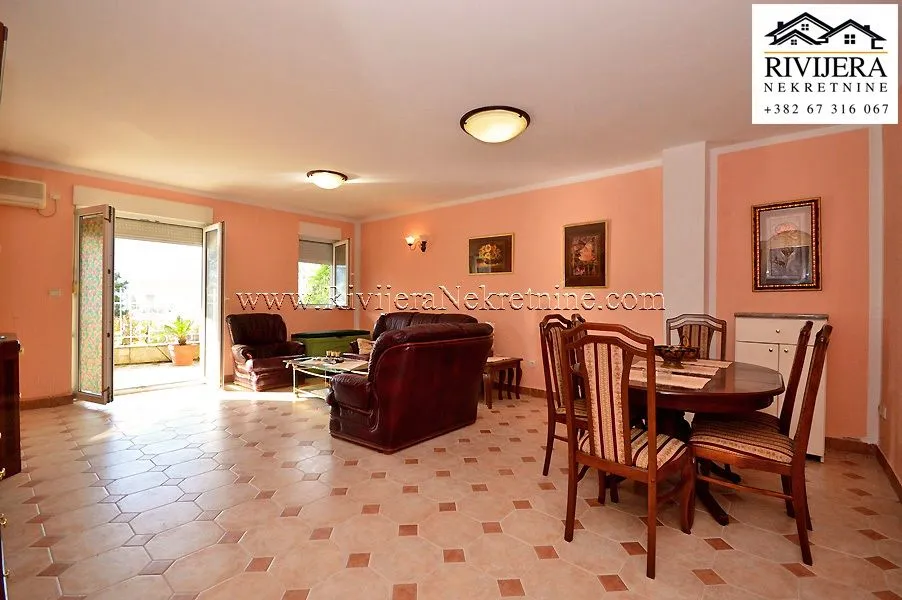 Prodaja, trosoban stan, 76m², Topla, Herceg Novi