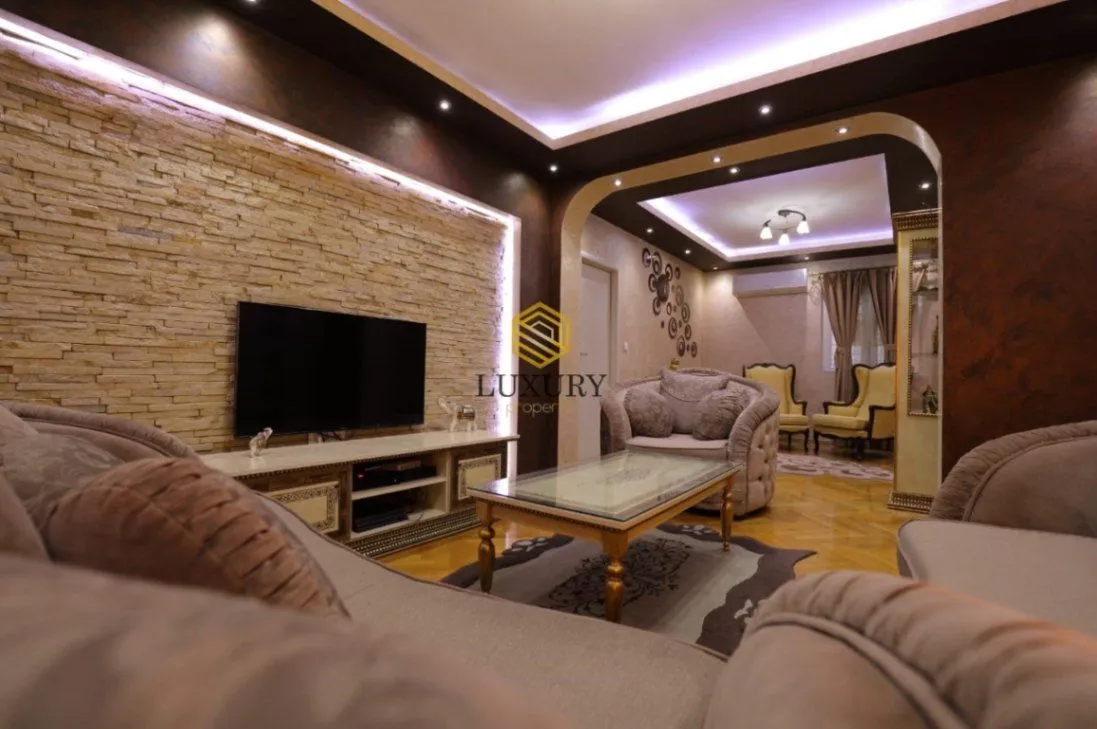 Rent, house, 250m², Tološi, Podgorica