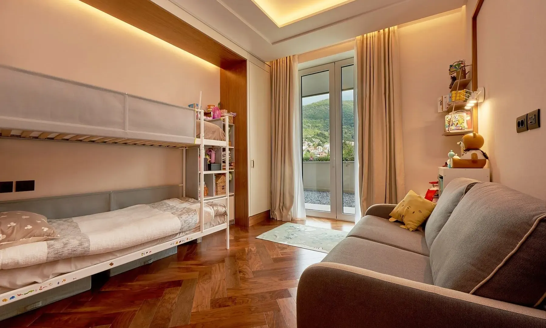 Prodaja, dvosoban stan, 152m², Porto Montenegro, Tivat