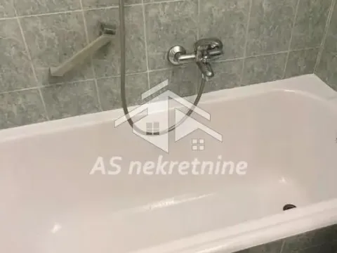 Izdavanje, trosoban stan, 90m², Tašmajdan, Palilula Sve Podlokacije - image 24