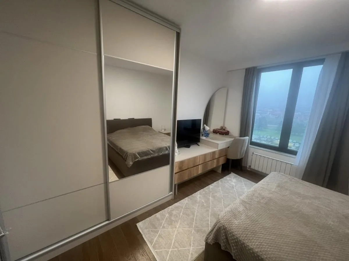 Izdavanje, jednosoban stan, 56m², Niš, Srbija