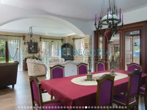 Prodaja, kuća, 497m², Prčanj, Kotor - image 22