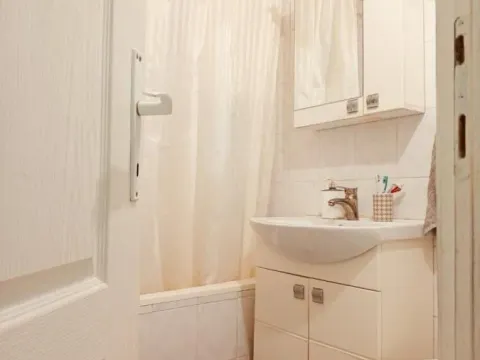 Sale, two bedroom apartment, 57m², Sajmište, Novi Sad - image 8