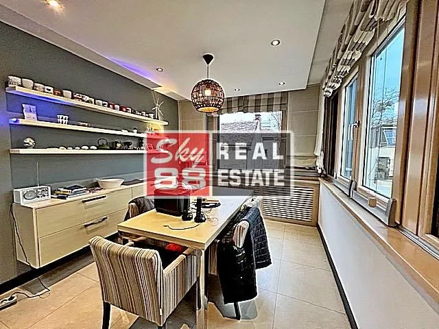 Sale, four bedroom apartment, 130m², Vračar Hram, Vračar Sve Podlokacije