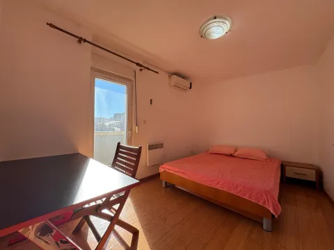 Stan-na-dan, dvosoban stan, 89m², Centar, Budva - image 9