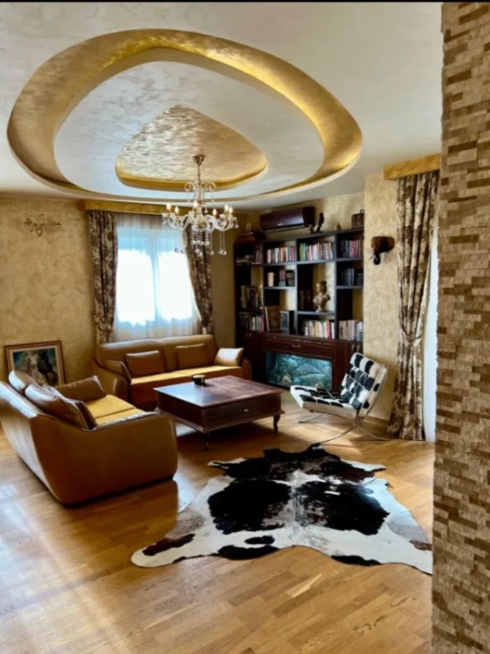 Izdavanje, trosoban stan, 98m², City Kvart, Podgorica