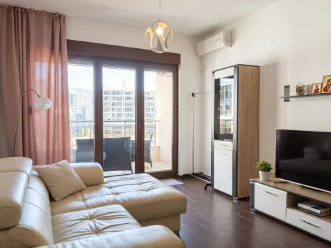 Rent, one bedroom apartment, 51m², Centar, Budva - image 7