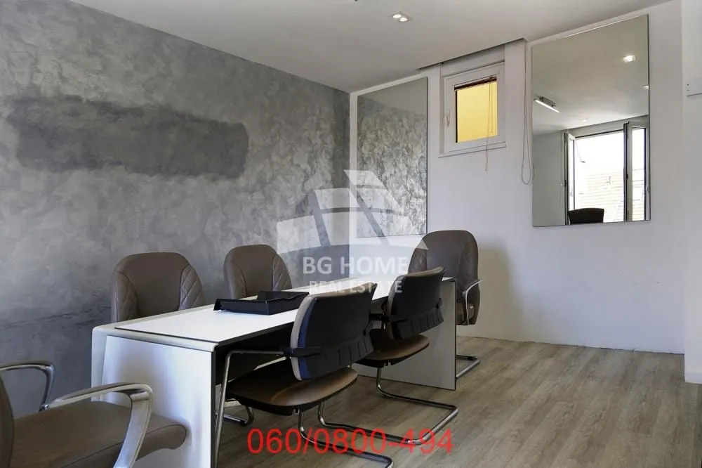 Sale, apartment, 118m², Đeram Pijaca, Beograd
