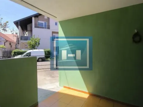 Rent, one bedroom apartment, 35m², Ćuprija, Srbija - image 3