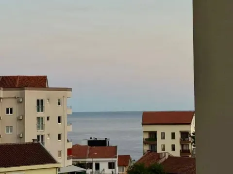 Prodaja, jednosoban stan, 43m², Bečići, Budva - image 1