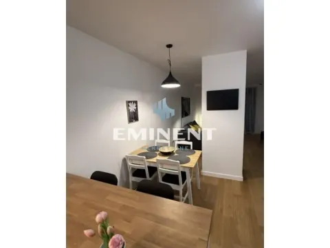 Izdavanje, stan, 60m², Zemun Sve Podlokacije, Beograd - image 3