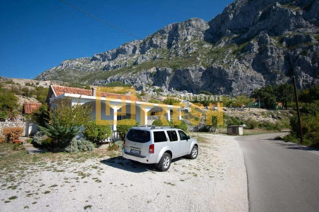 Prodaja, plac, 1028m², Nikšić, Crna Gora