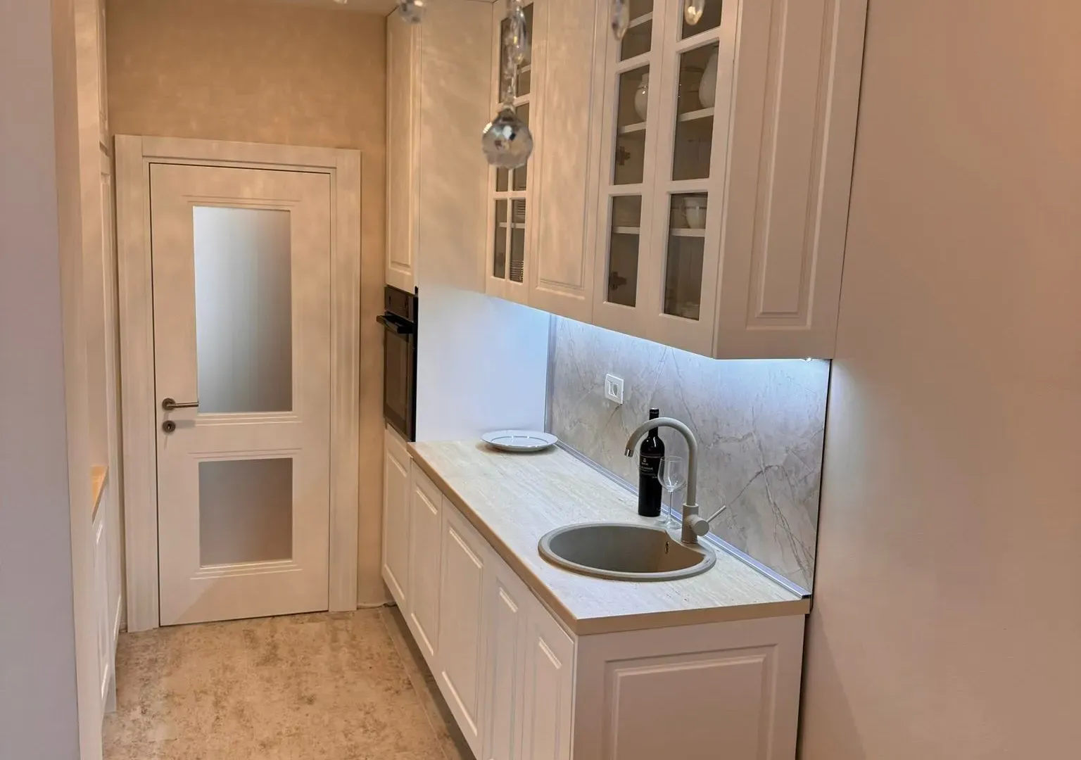 Izdavanje, trosoban stan, 95m², Preko Morače, Podgorica