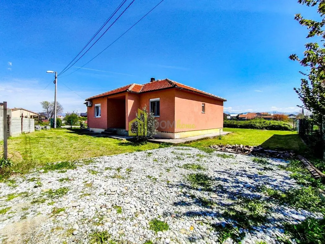 Rent, house, 147m², Donji Kokoti, Podgorica