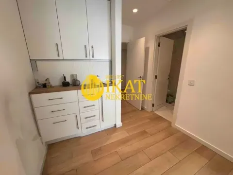 Sale, four bedroom apartment, 124m², Novi Beograd Blok 65, Novi Beograd Sve Podlokacije - image 10