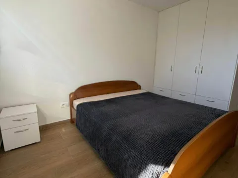 Izdavanje, jednosoban stan, 38m², Autobuska stanica, Podgorica - image 5