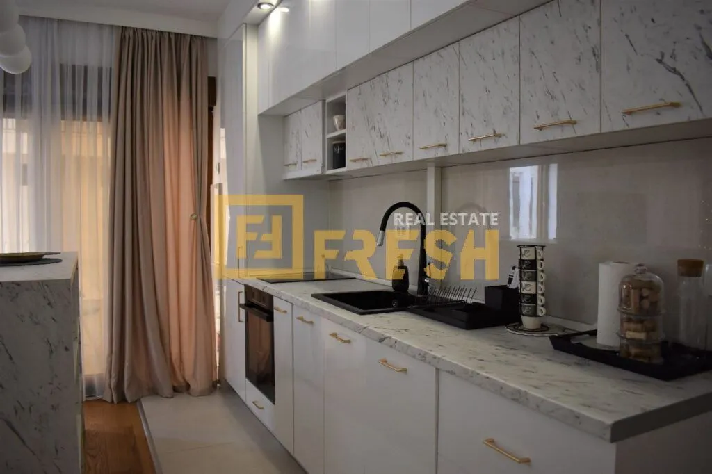 Rent, one bedroom apartment, 51m², Tivat, Crna Gora