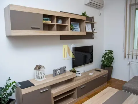 Izdavanje, jednosoban stan, 36m², Centar, Subotica - image 3