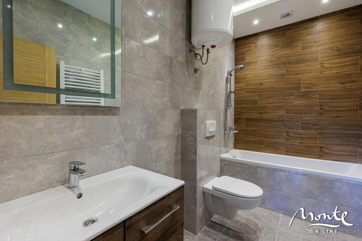 Prodaja, kuća, 200m², Krašići, Tivat