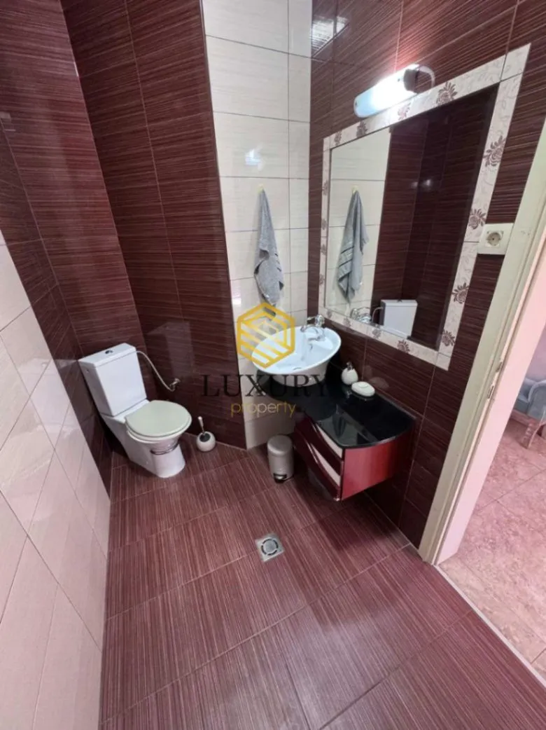 Rent, house, 330m², Golubovci, Podgorica