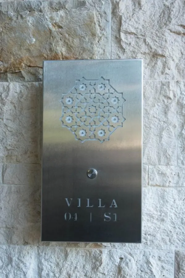 Prodaja, jednosoban stan, 95m², Budva, Crna Gora