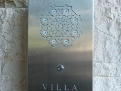 Sale, one bedroom apartment, 95m², Budva, Crna Gora - image 14