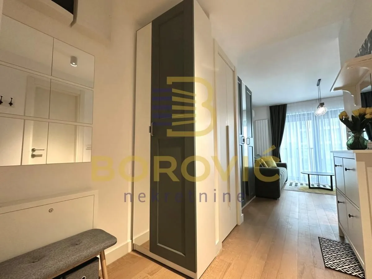 Rent, studio apartment, 28m², Cvetkova Pijaca, Zvezdara Sve Podlokacije