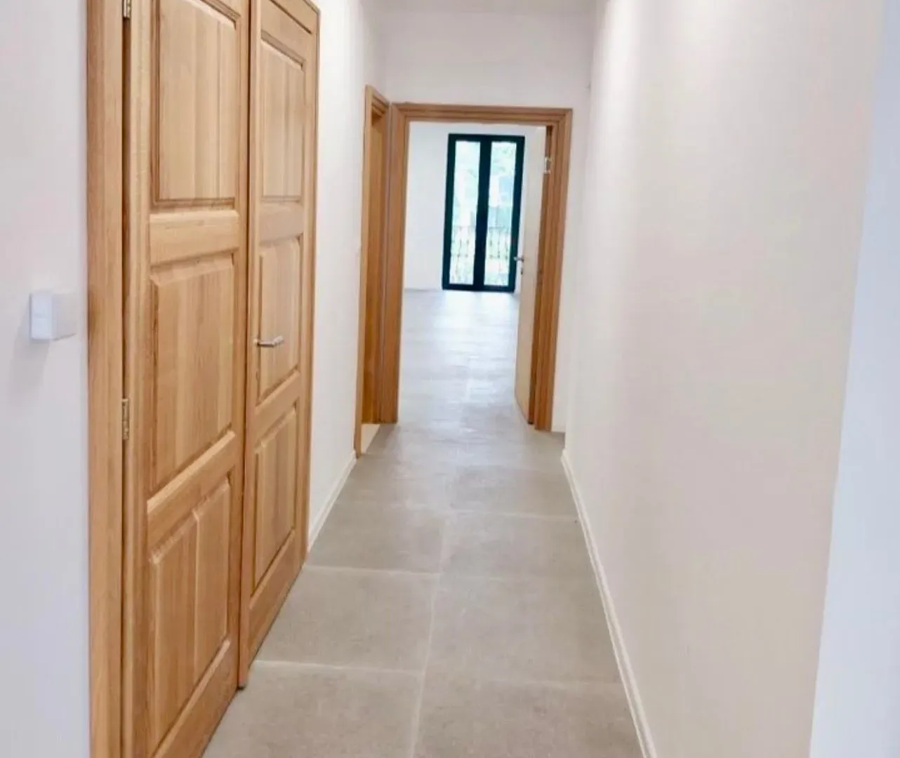 Rent, office space, 120m², Centar, Podgorica