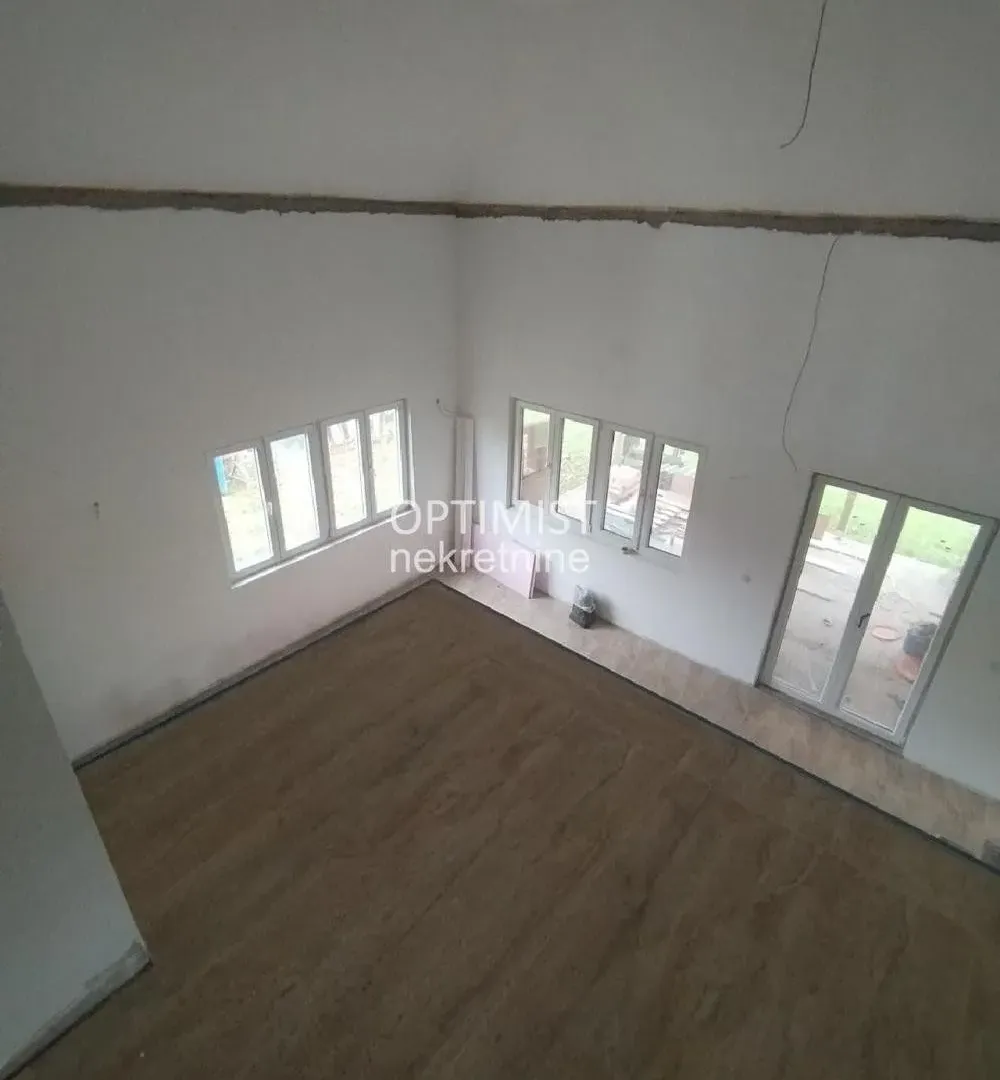 Sale, house, 270m², Surčin, Beograd
