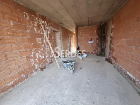 Prodaja, četvorosoban stan, 70m², Petrovaradin, Novi Sad - image 1