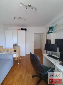 Prodaja, trosoban stan, 79m², Grbavica, Novi Sad Sve Podlokacije - image 10