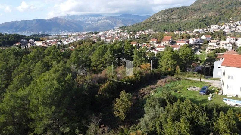 Prodaja, plac, 1024m², Tivat, Crna Gora
