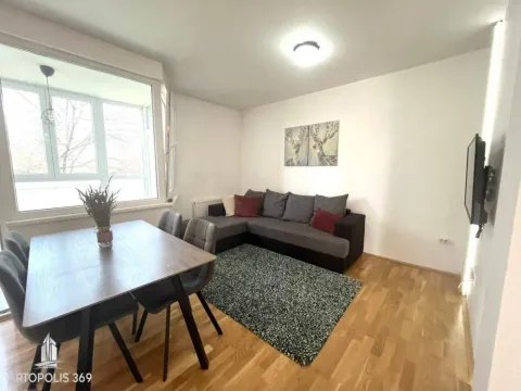 Prodaja, trosoban stan, 75m², Lion, Zvezdara Sve Podlokacije - image 3