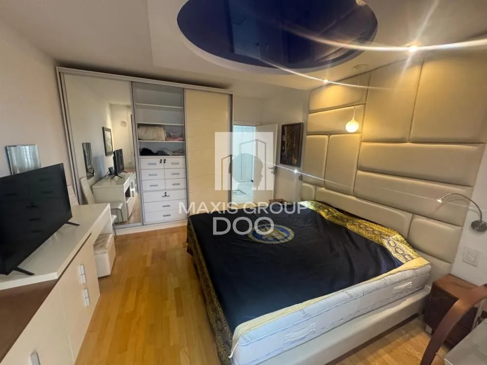 Prodaja, četvorosoban stan, 150m², Novi Beograd Sve Podlokacije, Beograd