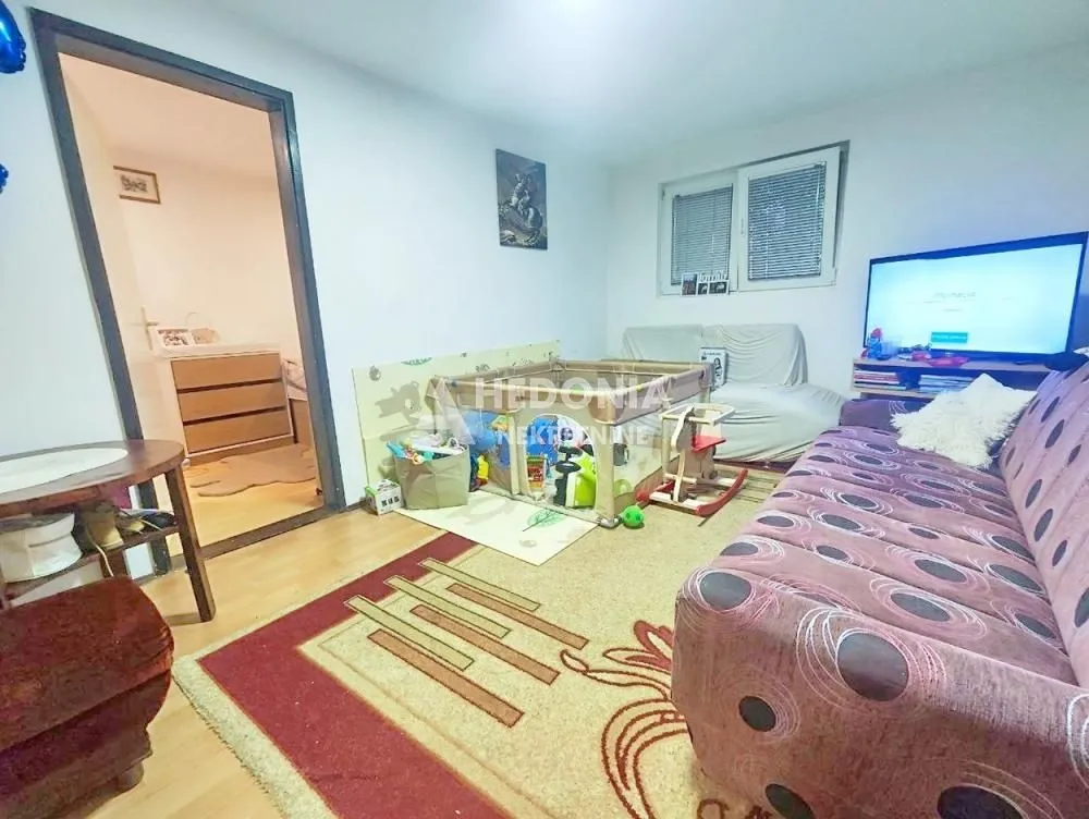 Prodaja, dvosoban stan, 40m², Karaburma, Palilula Sve Podlokacije