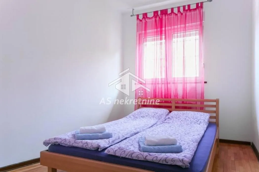 Rent, apartment, 46m², Đeram Pijaca, Beograd