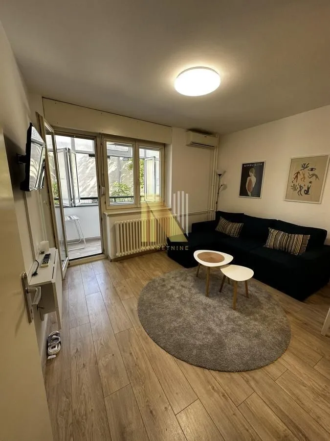Izdavanje, jednosoban stan, 30m², Kej, Novi Sad Sve Podlokacije