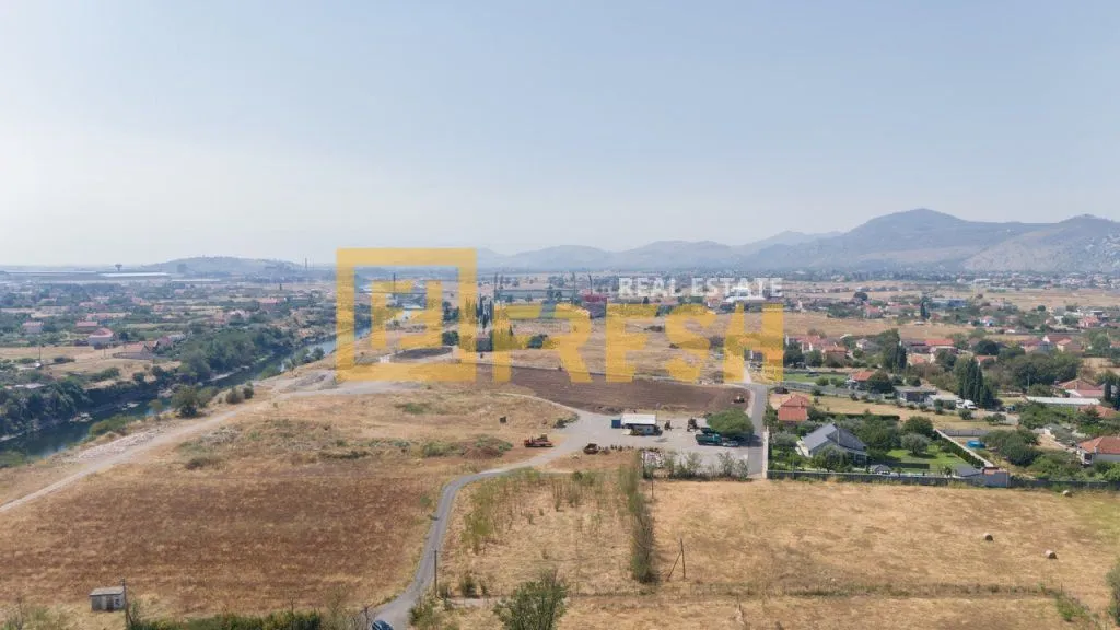 Prodaja, plac, 10100m², Donja Gorica, Podgorica