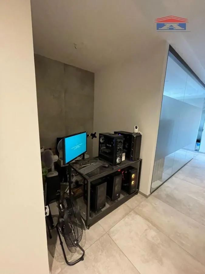 Rent, office space, 68m², Cara Dušana, Novi Sad Sve Podlokacije