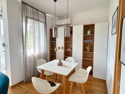 Rent, two bedroom apartment, 60m², Blok 9, Podgorica - image 2