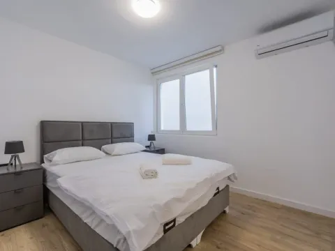 Prodaja, trosoban stan, 100m², Markovići, Budva - image 9