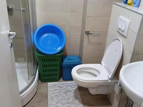Rent, one bedroom apartment, 43m², City Kej, Podgorica - image 8