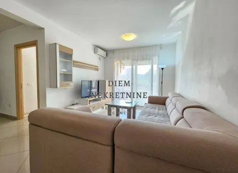Rent, one bedroom apartment, 67m², Centar, Bar - image 7