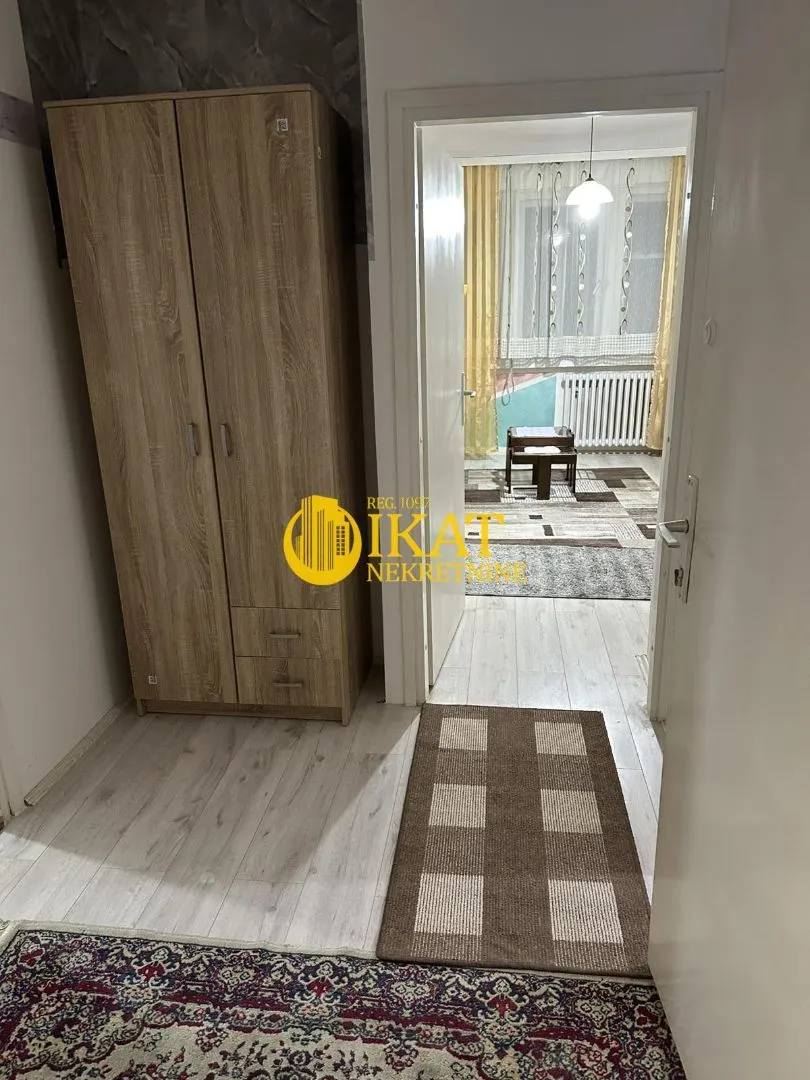 Izdavanje, jednosoban stan, 40m², Zvezdara Sve Podlokacije, Beograd