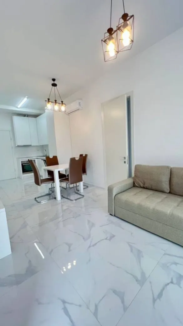 Rent, two bedroom apartment, 70m², Bečići, Budva