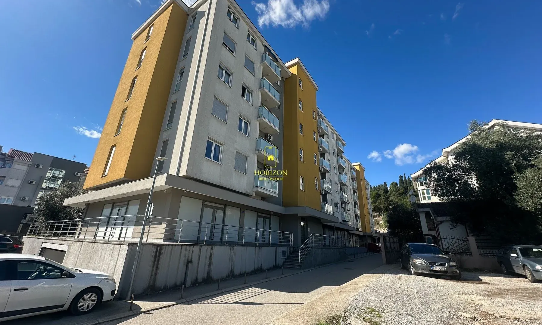 Prodaja, dvosoban stan, 65m², Ljubović, Podgorica