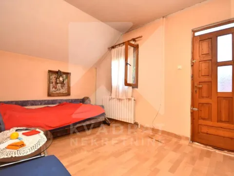 Prodaja, kuća, 75m², Zlatica, Podgorica - image 7