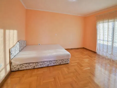Sale, apartment, 87m², Utjeha, Bar - image 4