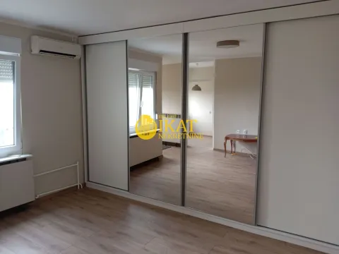 Rent, two bedroom apartment, 50m², Julino Brdo, Beograd