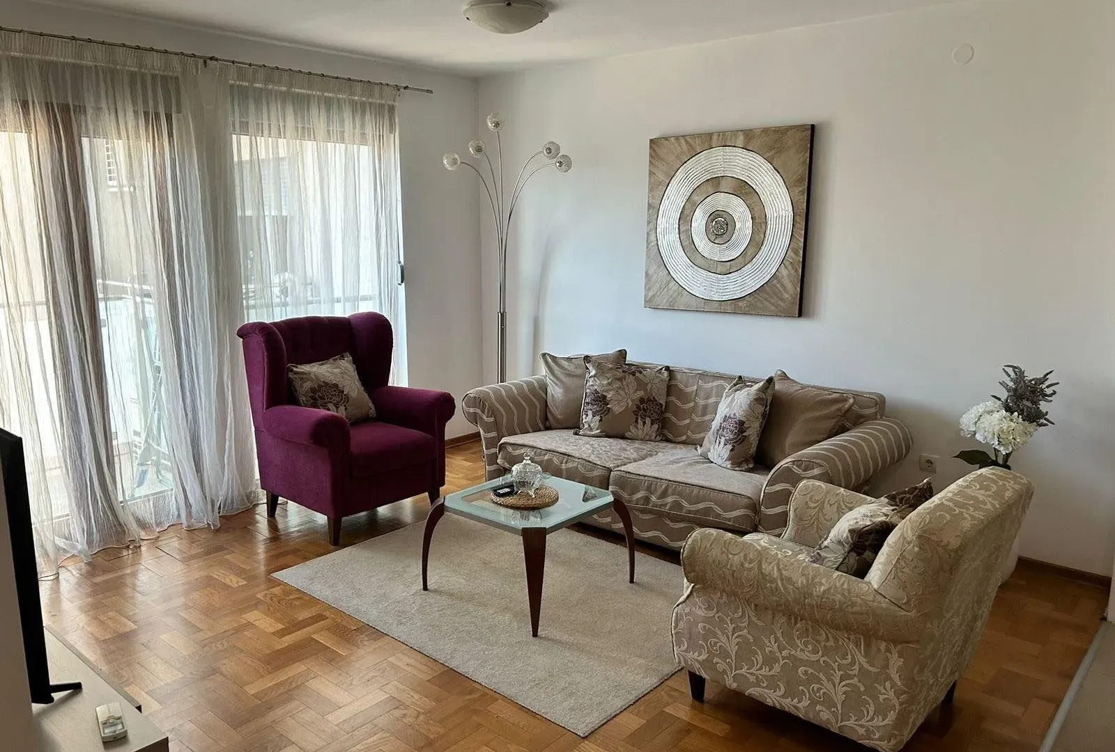 Izdavanje, stan, 50m², Tološka šuma, Podgorica